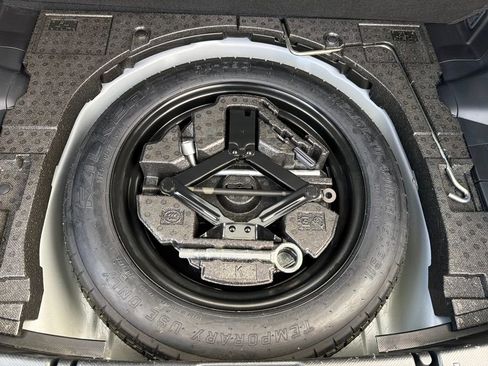 Certified 2023 Subaru Crosstrek 2.0i Premium image 31