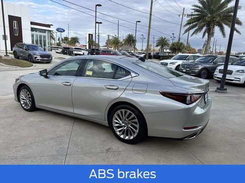 Used 2019 Lexus ES 350 Ultra Luxury image 6