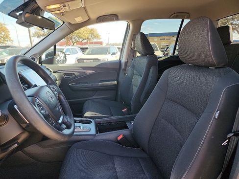 Used 2023 Honda Ridgeline Sport image 13