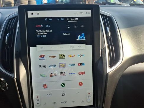 Certified 2023 Ford Edge SEL image 19