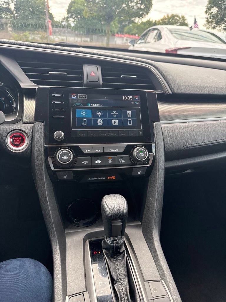 Used 2019 Honda Civic EX image 10