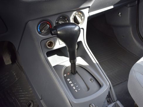 Used 2011 Ford Transit Connect XL image 18