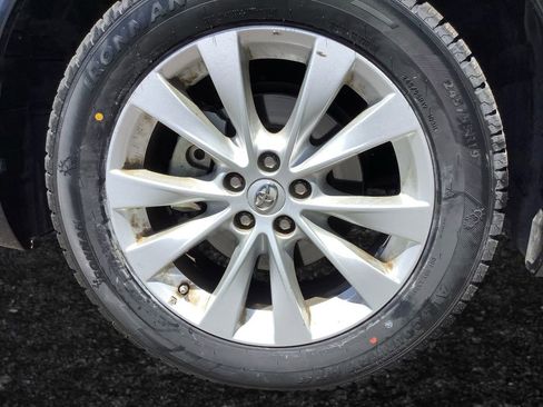 Used 2015 Toyota Venza LE AWD/4WD image 26