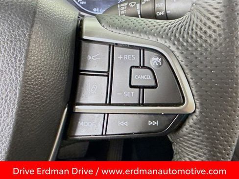 Certified 2023 Toyota Sienna Limited image 14