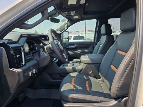 New 2026 GMC Sierra 2500 AT4 w/ AT4 Premium Plus Package AWD/4WD image 21