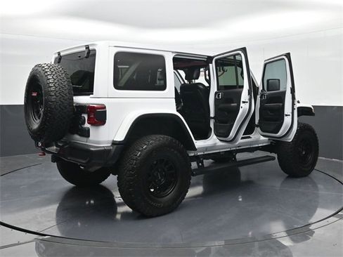 Used 2021 Jeep Wrangler Unlimited Rubicon image 39