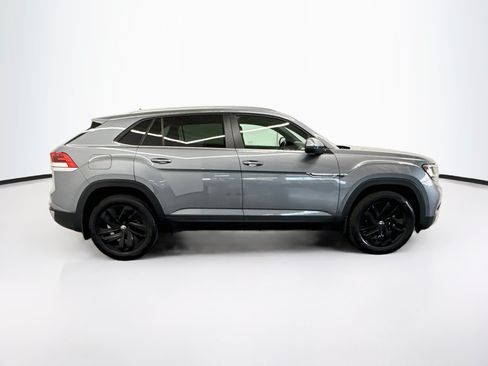 Used 2023 Volkswagen Atlas Cross Sport SE w/ Black Wheel Package AWD/4WD image 10