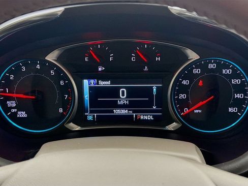 Used 2018 Chevrolet Malibu LT FWD image 13