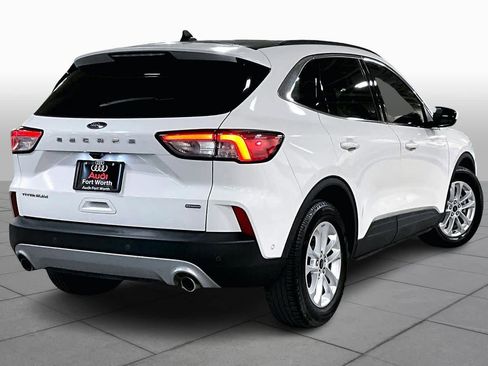 Used 2021 Ford Escape Titanium w/ Titanium Elite Package image 13