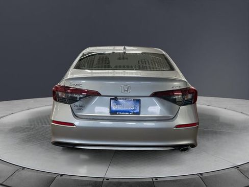 Certified 2025 Honda Civic Sport image 4