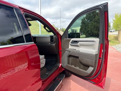 Used 2026 Chevrolet Silverado 1500 LTZ w/ LTZ Convenience Package II AWD/4WD image 27