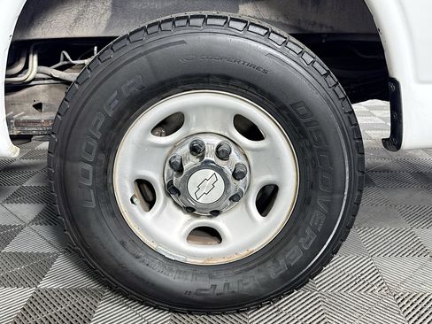 Used 2018 Chevrolet Express 3500 LT w/ LT Preferred Equipment Group image 30