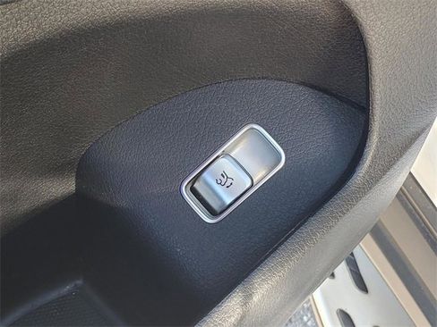 Used 2021 Mercedes-Benz GLE 53 AMG GLE 53 AMG image 12