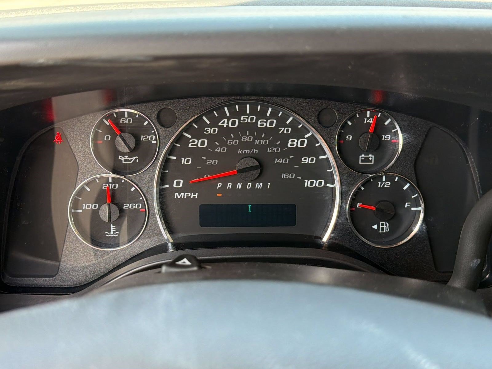 Certified 2025 GMC Savana 2500 w/ Driver Convenience Package RWD image 20