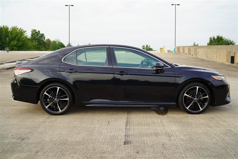 Used 2019 Toyota Camry XSE w/ Navigation Package FWD image 7