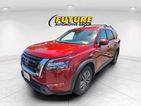 Certified 2023 Nissan Pathfinder SV AWD/4WD image 2