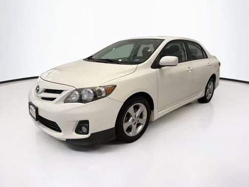 Used 2012 Toyota Corolla S FWD image 3