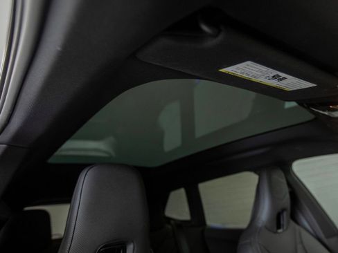 Used 2025 BMW iX xDrive50 image 21