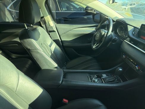 Used 2018 MAZDA MAZDA6 Touring image 4