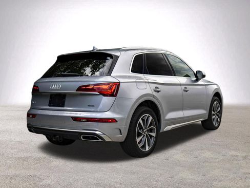 Used 2023 Audi Q5 2.0T Premium Plus w/ Premium Plus Package AWD/4WD image 9