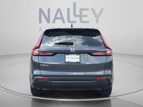 Used 2025 Honda CR-V LX image 4