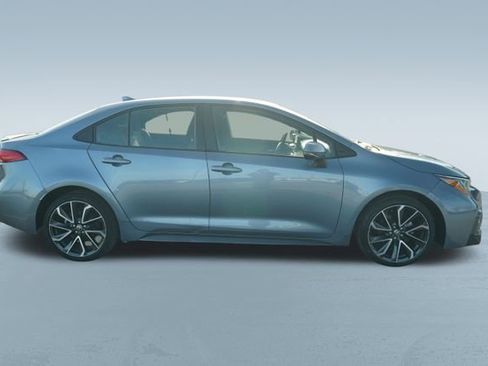 Used 2022 Toyota Corolla SE image 9