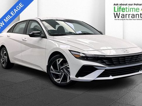 Certified 2025 Hyundai Elantra Sport FWD image 1
