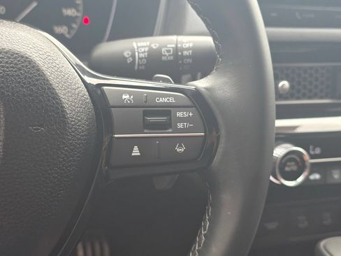 Used 2025 Honda Civic Sport image 34