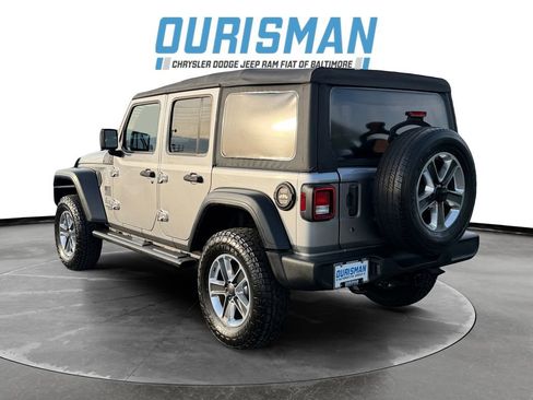 Used 2019 Jeep Wrangler Unlimited Sport S image 4