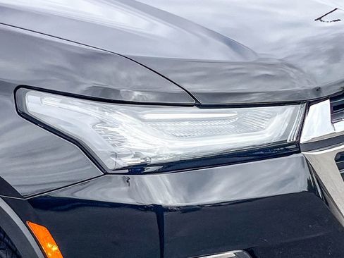 Used 2022 Chevrolet Traverse LT w/ LPO, Floor Liner Package image 7