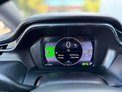 Used 2023 Chevrolet Bolt LT w/ Infotainment Package FWD image 15