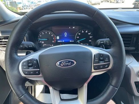Certified 2020 Ford Explorer XLT w/ Equipment Group 202A AWD/4WD image 19