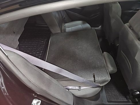 Used 2017 Chevrolet Cruze LT w/ Sun And Sound Package image 29