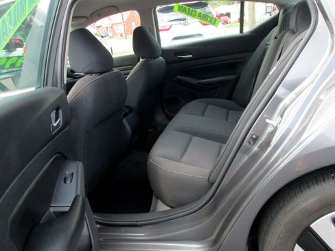 Used 2021 Nissan Altima 2.5 S image 12