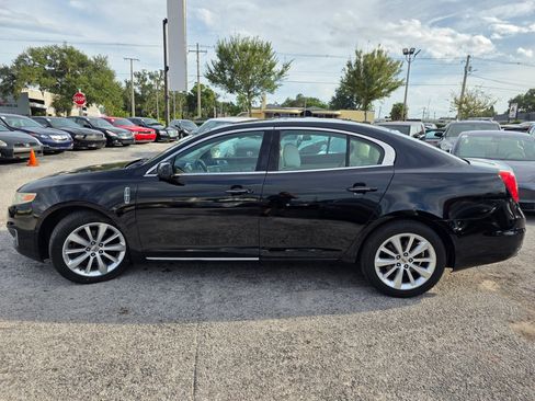 Used 2009 Lincoln MKS FWD image 4