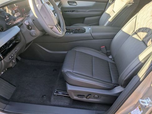 New 2026 Nissan Murano Platinum w/ Technology Package AWD/4WD image 16