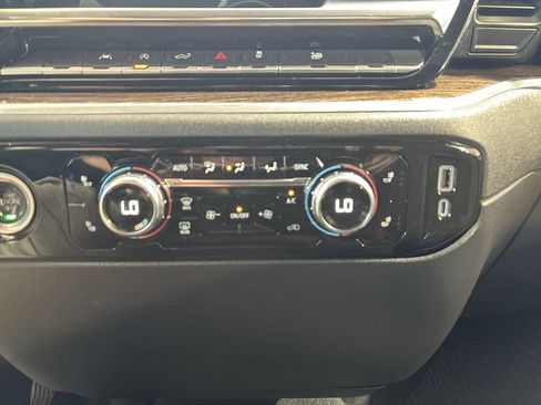 Used 2022 GMC Sierra 1500 Elevation image 20