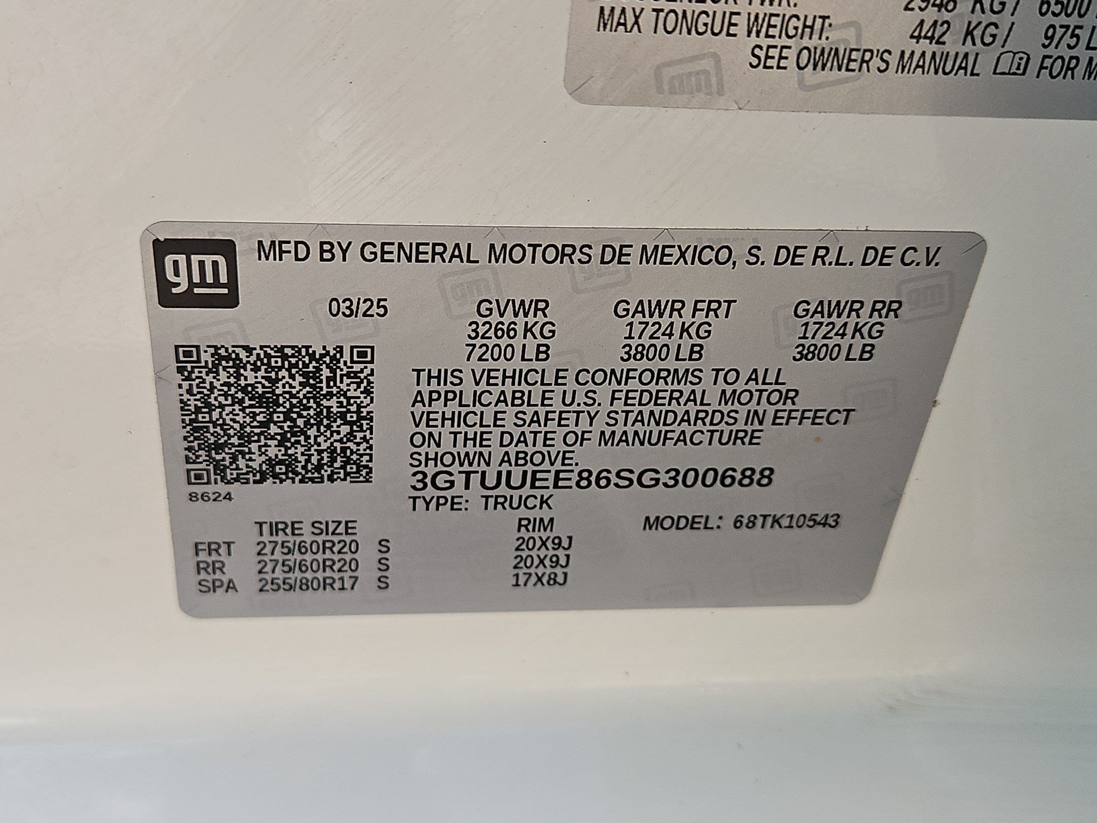 Certified 2025 GMC Sierra 1500 AT4 w/ AT4 Premium Package AWD/4WD image 33