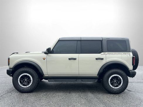 New 2025 Ford Bronco Badlands w/ Sasquatch Package image 23