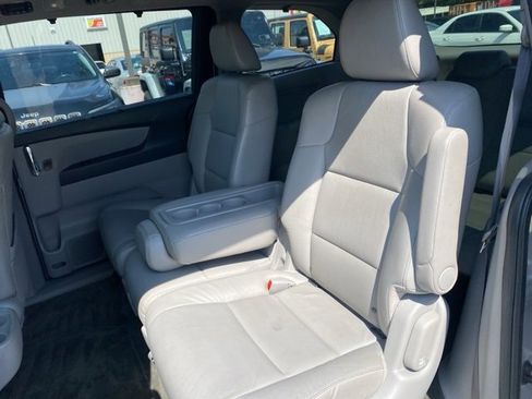 Used 2015 Honda Odyssey EX-L image 19