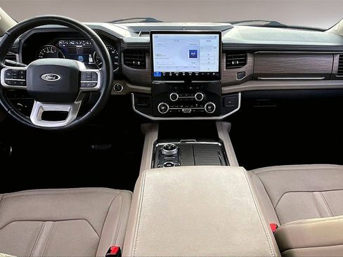 Used 2024 Ford Expedition Max Limited image 15
