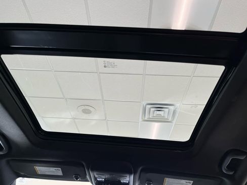 Used 2024 Cadillac XT6 Premium Luxury w/ LPO, Floor Liner Package image 19