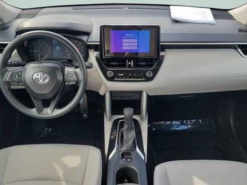 Certified 2025 Toyota Corolla Cross L FWD image 14