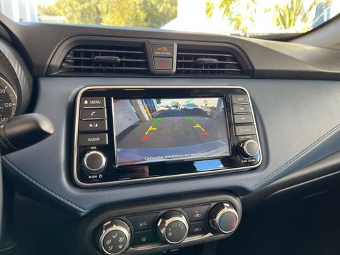 Used 2025 Nissan Versa SV image 24