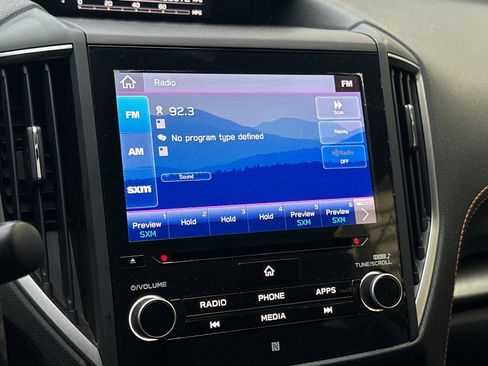 Used 2019 Subaru Crosstrek 2.0i Limited w/ Popular Package #4 image 16