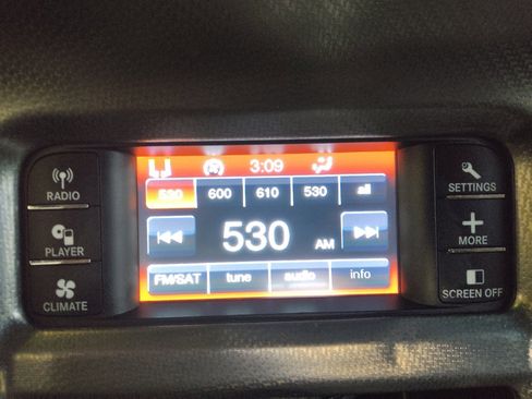 Used 2014 Dodge Charger SE w/ Sport Appearance Group RWD image 25