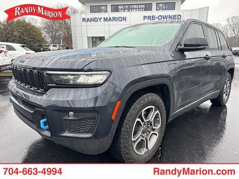Used 2022 Jeep Grand Cherokee Trailhawk w/ Luxury Tech Group III image 1