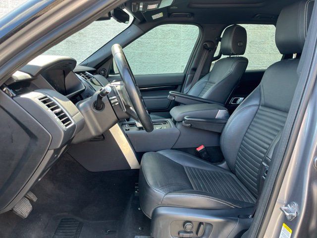 Used 2021 Land Rover Discovery S AWD/4WD image 10