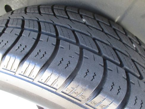 Used 2007 Buick Terraza CXL w/ Driver Confidence Package image 10