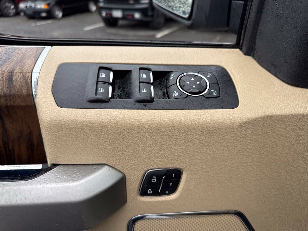 Used 2019 Ford F150 Lariat AWD/4WD image 24